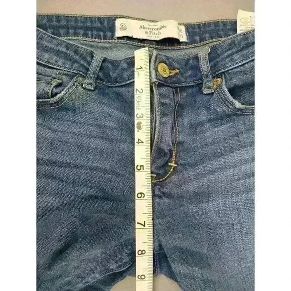 Abercrombie & Fitch Womens 6S Jeans 28x31 The A&F Boot Button Fly Distressed - Picture 3 of 13